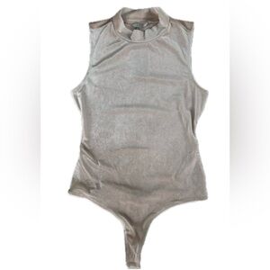 NWT Guess Velvet Mock Neck Sleeveless Bodysuit - Champagne Blush Palest Pink XS